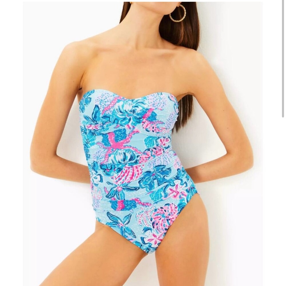Host Pick!!! LILLY PULITZER Sz 10 Blue and Pink One Piece Swimsuit